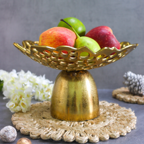 Decorative Hand Casting Metal Gold Plated Storage Pedestal Bowl Organizer Fruit Vegetable Home Kitchen Décor Gifting Accent